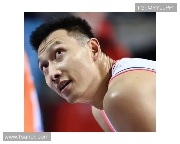 易建联：从篮球场上的传奇到中国体育的象征，见证时代的变迁与发展